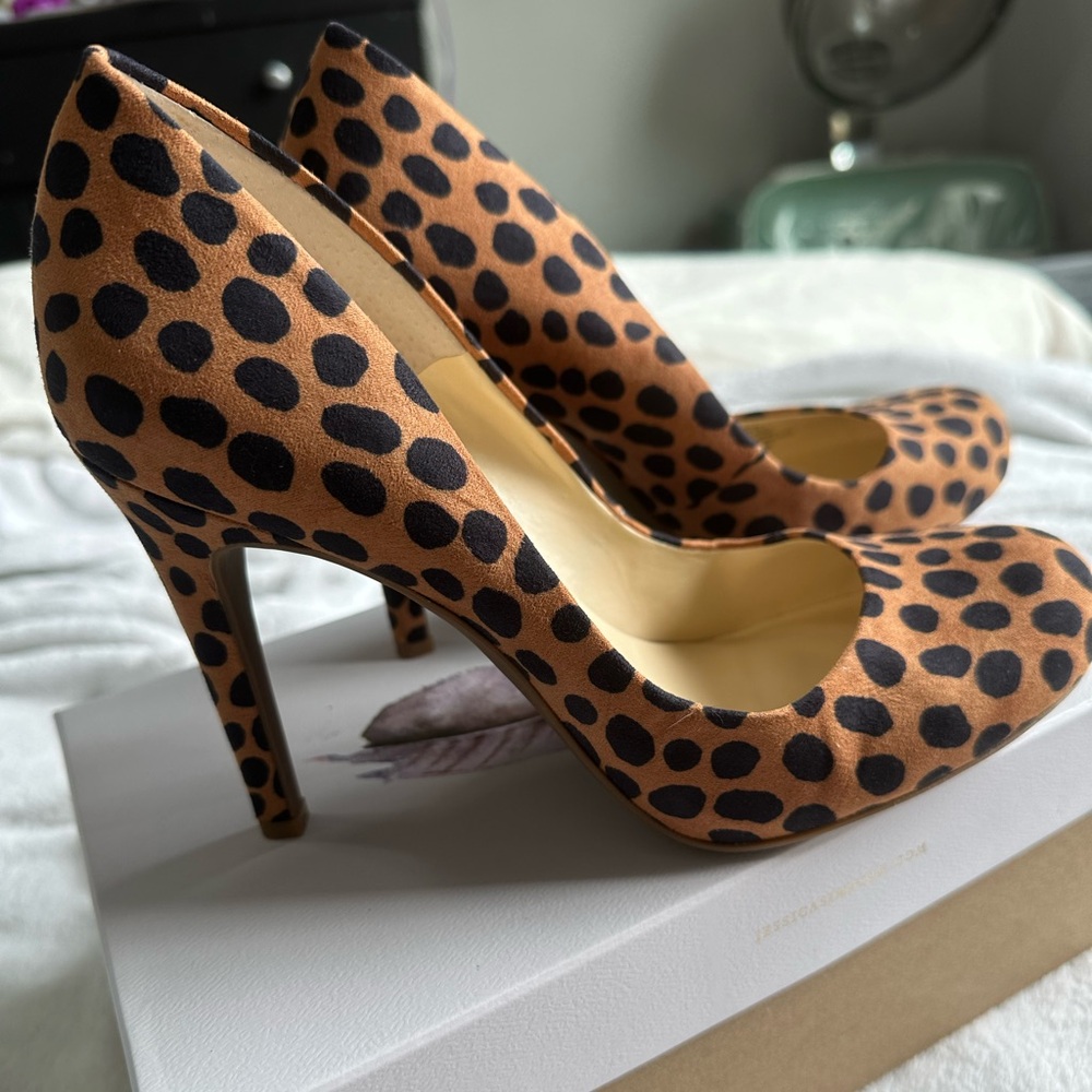 COPY - Jessica Simpson heels
